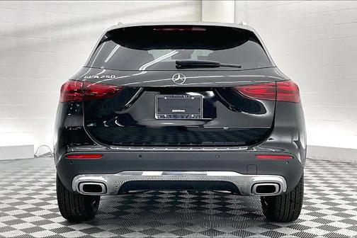 2025 Mercedes-Benz GLA 250 Base