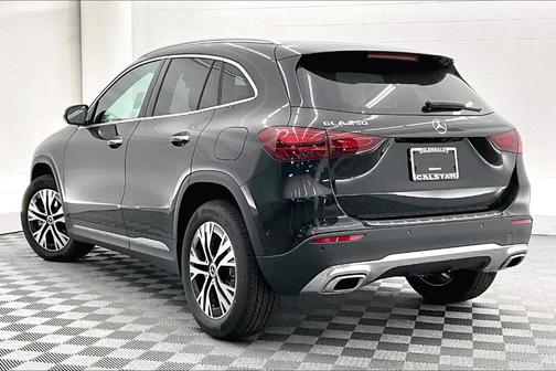 2025 Mercedes-Benz GLA 250 Base