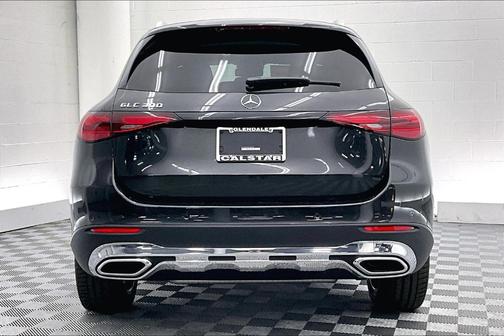 2026 Mercedes-Benz GLC 300 Base