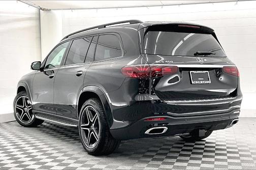 2025 Mercedes-Benz GLS 450 4MATIC