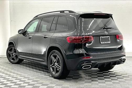 2025 Mercedes-Benz GLB 250 Base