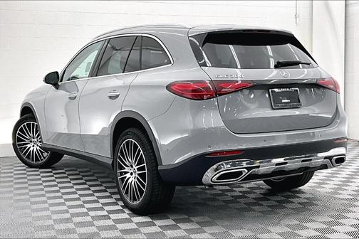 2026 Mercedes-Benz GLC 300 Base
