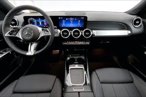 2026 Mercedes-Benz GLB 250 Base