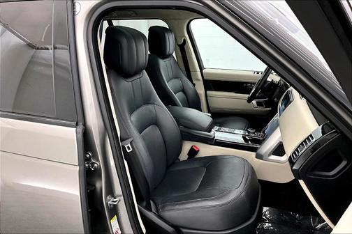 2022 Land Rover Range Rover P525 Westminster