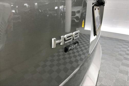 2022 Land Rover Range Rover P525 Westminster