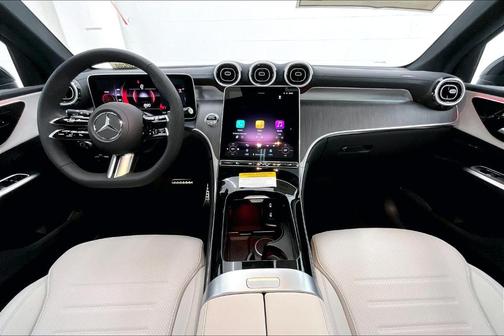2026 Mercedes-Benz GLC 300 Base