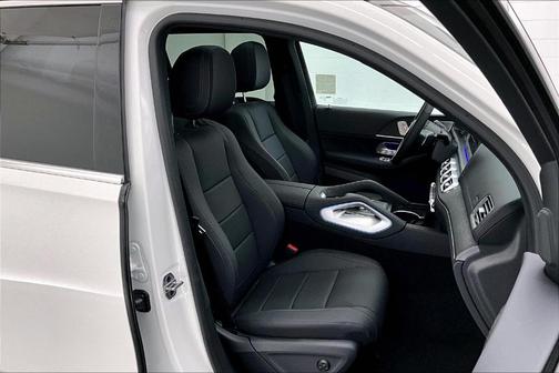 2026 Mercedes-Benz GLS 450 4MATIC