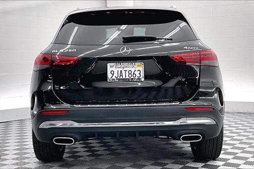 2023 Mercedes-Benz GLA 250 Base 4MATIC