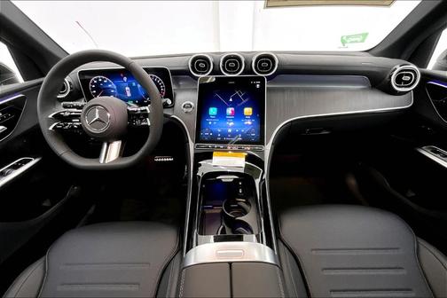 2025 Mercedes-Benz GLC 350e Base 4MATIC