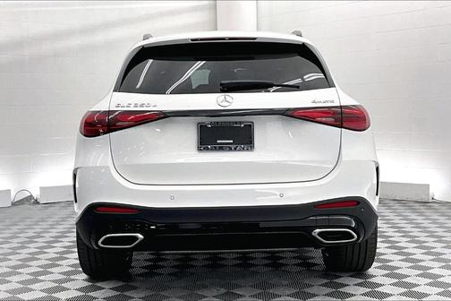 2025 Mercedes-Benz GLC 350e Base 4MATIC