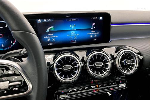 2022 Mercedes-Benz A-Class A 220