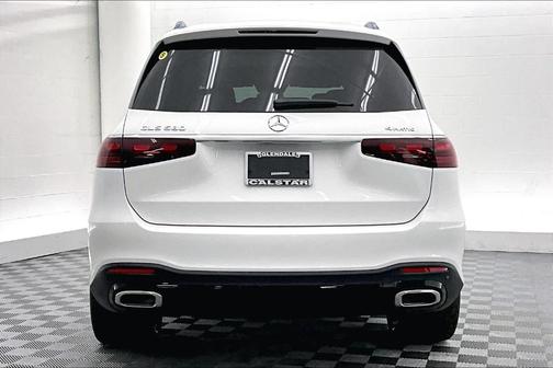 2026 Mercedes-Benz GLS 580 4MATIC