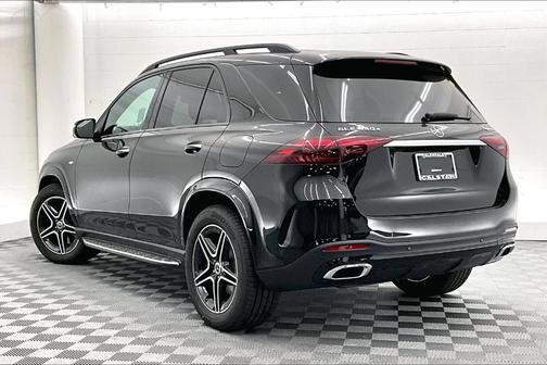 2025 Mercedes-Benz GLE 450e 4MATIC