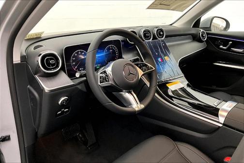 2025 Mercedes-Benz GLC 350e Base 4MATIC