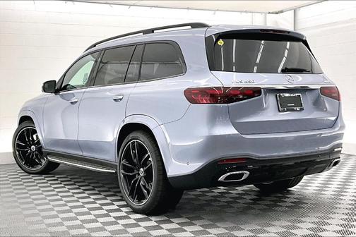 2026 Mercedes-Benz GLS 450 4MATIC