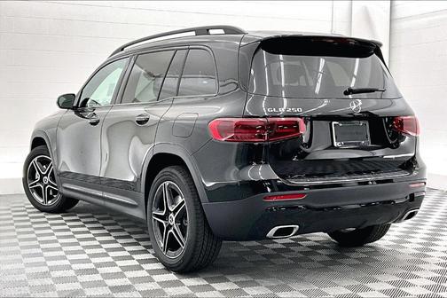 2026 Mercedes-Benz GLB 250 Base