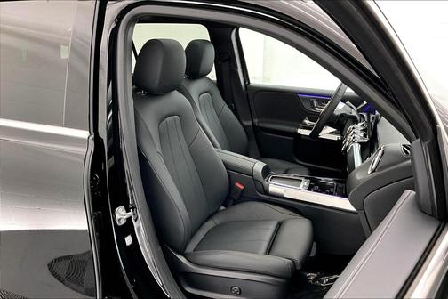 2025 Mercedes-Benz GLB 250 Base