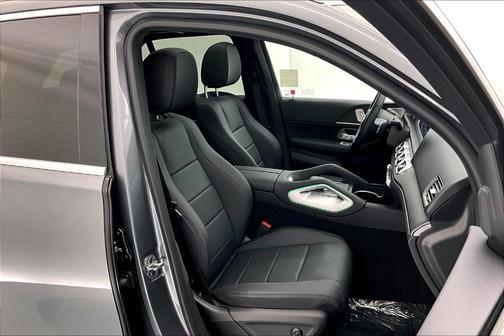 2025 Mercedes-Benz GLE 450e 4MATIC