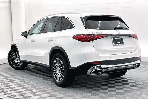 2025 Mercedes-Benz GLC 300 Base