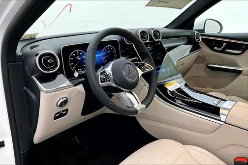 2025 Mercedes-Benz GLC 300 Base