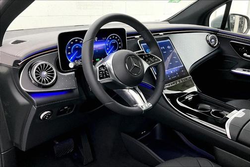 2026 Mercedes-Benz EQE 320 Base 4MATIC
