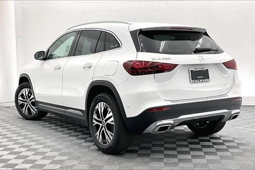 2025 Mercedes-Benz GLA 250 Base