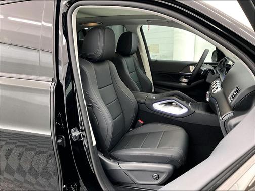 Black 2026 Mercedes-Benz GLE 350 Base