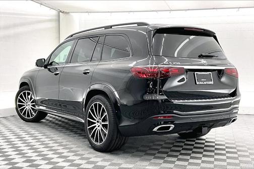 2025 Mercedes-Benz GLS 450 4MATIC