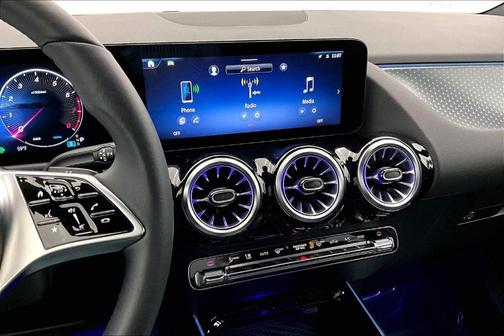 2026 Mercedes-Benz GLA 250 Base