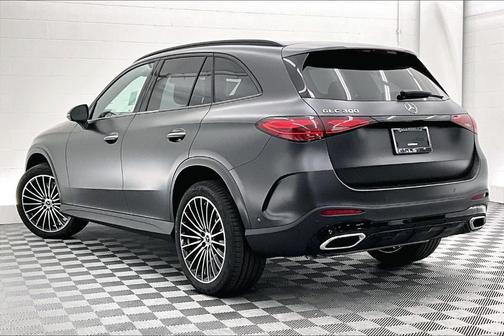 2026 Mercedes-Benz GLC 300 Base