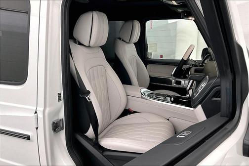 Moonlight White 2026 Mercedes-Benz G-Class Base