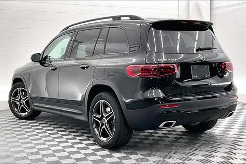 2026 Mercedes-Benz GLB 250 Base