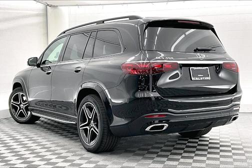 2025 Mercedes-Benz GLS 450 4MATIC