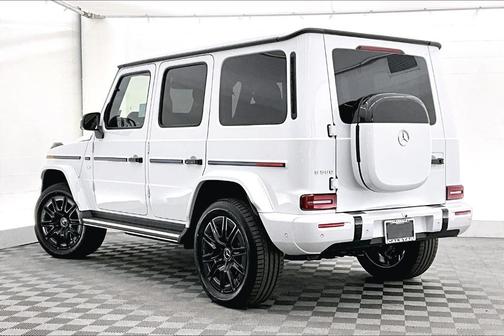 2025 Mercedes-Benz G-Class Base