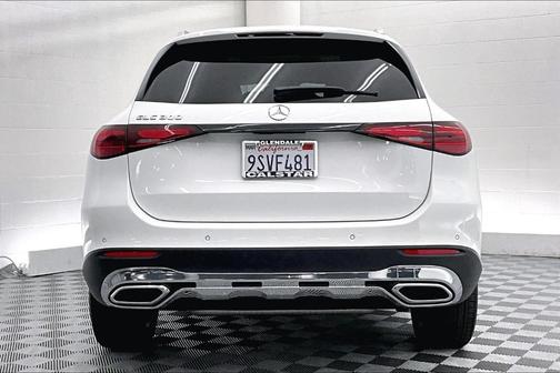 2025 Mercedes-Benz GLC 300 Base