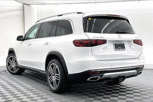 2025 Mercedes-Benz GLS 450 4MATIC