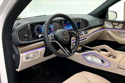 2025 Mercedes-Benz GLS 450 4MATIC