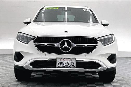 2026 Mercedes-Benz GLC 300 Base