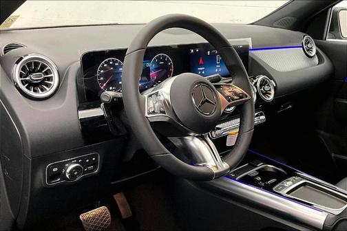 2025 Mercedes-Benz GLA 250 Base