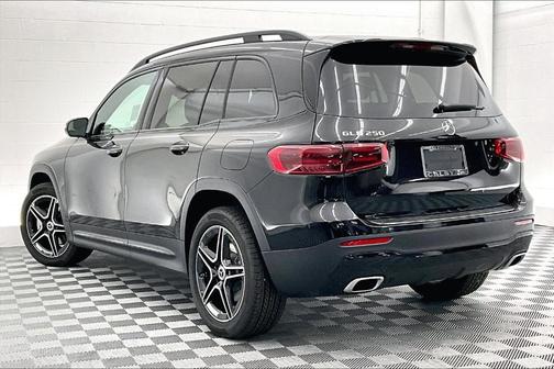 2026 Mercedes-Benz GLB 250 Base