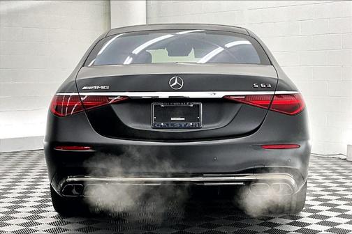 2025 Mercedes-Benz AMG S 63 E Base