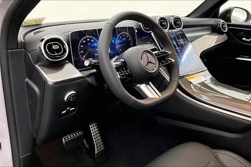 2025 Mercedes-Benz GLC 300 Base