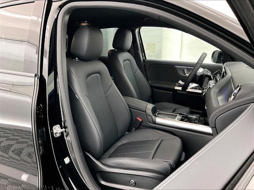 Midnight Black 2026 Mercedes-Benz GLA 250 Base