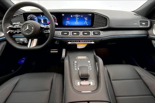 2026 Mercedes-Benz GLS 450 4MATIC