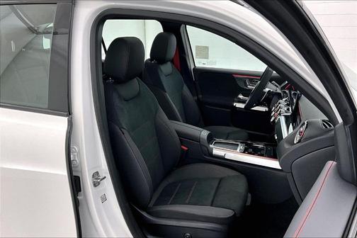 2026 Mercedes-Benz AMG GLB 35 Base