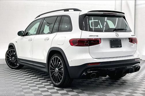 2026 Mercedes-Benz AMG GLB 35 Base