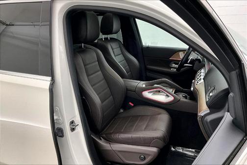 2023 Mercedes-Benz GLS 450 4MATIC