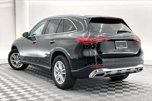 2025 Mercedes-Benz GLC 300 Base