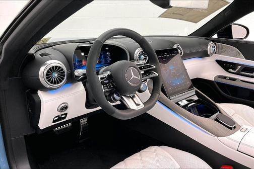 2025 Mercedes-Benz AMG SL 63 S E Performance