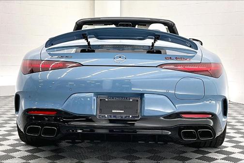 2025 Mercedes-Benz AMG SL 63 S E Performance